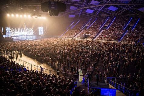  Koncert Jideny: Gwiazda z Etiopii Wypełnia Warszawę Energetycznym Brzmieniem